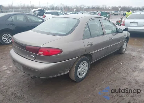 2002 Ford Escort Fleet из США, поврежденный, VIN 3FAFP13P82R140942